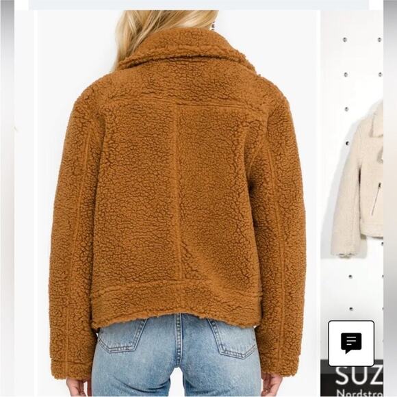 Astr the Label camel brown teddy jacket Women's Tan Sherpa Jacket - Picture 3 of 5